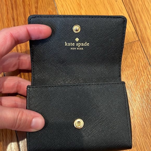 Kate spade card holder. - Picture 4 of 5